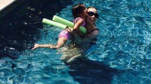 Mariah Carey se olvida de Nick Cannon y disfruta de un agradable día de piscina con sus hijos