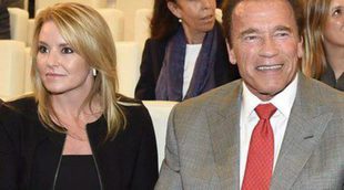 Arnold Schwarzenegger recibe la Medalla Embajador Madrid Destino acompañado de su novia Heather Milligan
