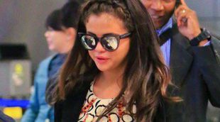 El descuido de Selena Gomez: se le olvida subirse la cremallera del pantalón