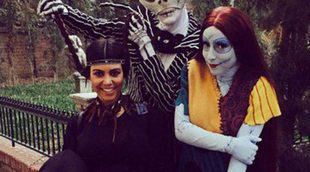 Kourtney Kardashian disfruta de un día de Halloween en Disneyland con sus hijos Mason y Penelope