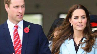 Kate Middleton luce embarazo junto al Príncipe Guillermo en una visita a Gales