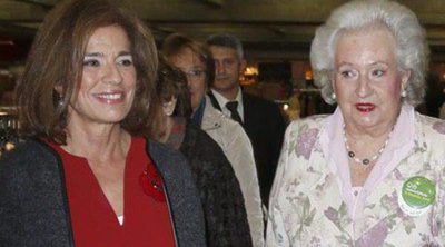 Ana Botella y la Infanta Pilar de Borbón inauguran el Rastrillo Nuevo Futuro en Madrid