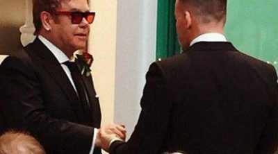 Elton John y David Furnish se casan acompañados por David y Victoria Beckham y Ed Sheeran