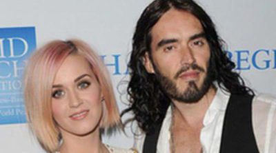 Katy Perry y Russell Brand se quitan las alianzas tras los rumores de separación
