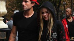 Avril Lavigne desmiente su ruptura con Brody Jenner en Twitter: 