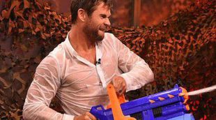 Chris Hemsworth luce físico al empaparse de agua en el programa de Jimmy Fallon