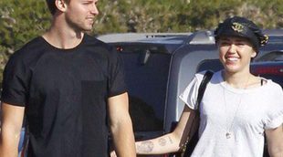 Miley Cyrus y Patrick Schwarzenegger se escapan a Hawai