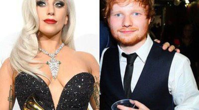 Una broma y un falso Twitter: Lady Gaga no confundió a Ed Sheeran con un camarero en los Grammy 2015
