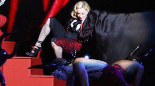Madonna y su caída sobre el escenario se convierten en el momentazo de los Brit Awards 2015