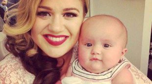 Kelly Clarkson explica por qué eligió el nombre de River Rose para su hija