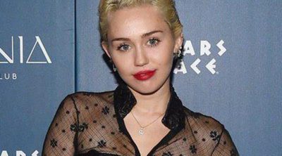 Miley Cyrus se divierte en Las Vegas entre rumores de ruptura con Patrick Schwarzenegger