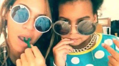 Beyoncé y su hija Blue Ivy se ponen hippies y divertidas para pasar el rato