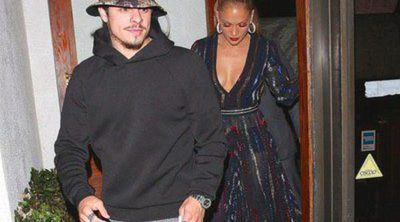 Jennifer Lopez, una madre sacrificada y trabajadora que disfrutó de una cena romántica con Casper Smart