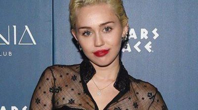 Miley Cyrus y Ariana Grande, unidas en lo musical por un fin solidario
