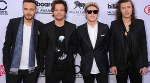 One Direction dedica su primer galardón como cuarteto a su 