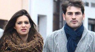 Iker Casillas y Sara Carbonero, entre bodas y días familiares en busca de su futuro