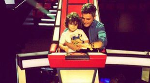 Desde la silla de coach: Alejandro Sanz enseña los secretos de 'La Voz' a su hijo Dylan
