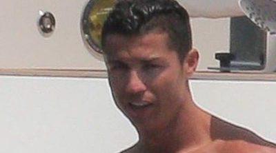 Cristiano Ronaldo y su hijo se lo pasan bomba durante sus vacaciones en las Bahamas