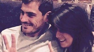 Iker Casillas 'se ríe' del novio de Irene Carbonero durante sus vacaciones familiares en Grecia