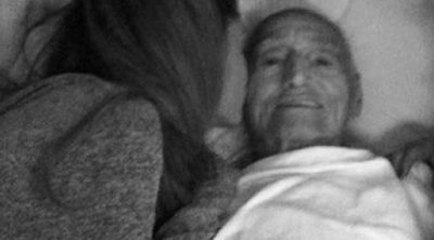 Ariana Grande recuerda a su abuelo un año después de su muerte
