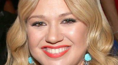 Kelly Clarkson cancela sus próximos conciertos por un problema en su voz