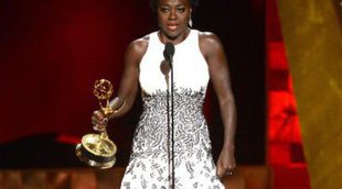 Viola Davis da un emotivo discurso sobre las mujeres afroamericanas en la gala de los Emmy 2015