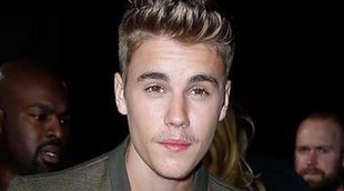 Justin Bieber amenaza con emprender acciones legales por las fotos de su desnudo integral