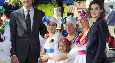 El recuerdo a la Princesa Leonor y la Infanta Sofía de los Reyes Felipe y Letizia en Colombres