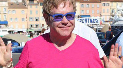 El chollazo de Elton John: compra una lujosa mansión 19 millones de libras por debajo de su precio de venta