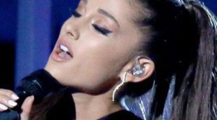 Ariana Grande, atacada con un iPhone en pleno concierto