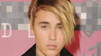 Andrea Janeiro se defiende de las críticas por haber utilizado los contactos de su padre para conocer a Justin Bieber