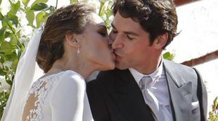 El primer beso de Cayetano Rivera y Eva González como marido y mujer: así ha sido su 'sí quiero'