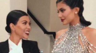 Kris Jenner celebra sus 60 cumpleaños rodeada de sus hijas y vestida de 'El Gran Gatsby' en una exclusiva fiesta