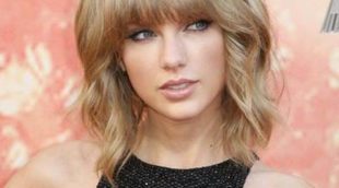 Taylor Swift celebra el éxito de 'Bad Blood' con Karlie Kloss, Cara Delevigne y Cindy Crawford