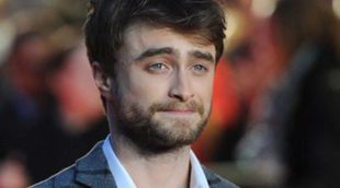 Daniel Radcliffe bromea sobre sus celos a Eddie Redmayne por su spin off de 'Harry Potter'