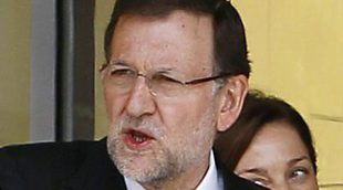 Mariano Rajoy da una colleja a su hijo por dejarle en ridículo en la radio por culpa de Manolo Lama