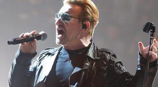U2 se sube al escenario para rendir homenaje a las víctimas de Bataclán: 