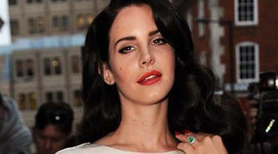 Lana Del Rey teme por su vida: emite órdenes de alejamiento contra dos fans rusos