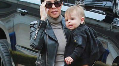 Kourtney Kardashian cuida de su hijo Reign mientras Scott Disick graba escenas para 'KUWTK'