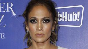 El descuido de Jennifer Lopez en su espectacular show de Las Vegas: ¡se le rompió el jumpsuit!