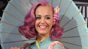 Katy Perry se aferra a la terapia para superar su divorcio de Russell Brand