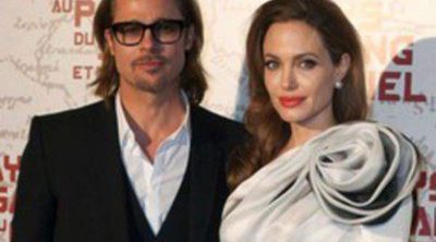 Angelina Jolie promociona su película junto a Brad Pitt en París tras los rumores de boda