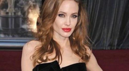 Angelina Jolie, protagonista involuntaria de los Oscar 2012 gracias a su pierna