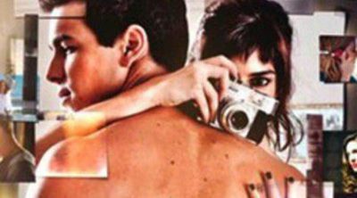 Mario Casas y Clara Lago, desnudos en el segundo cartel de 'Tengo ganas de ti'