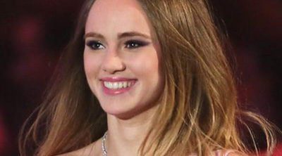 Suki Waterhouse mete la pata en los Premios Brit 2016 al entregar el premio a Adele