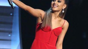 El desastre de Ariana Grande en 'Saturday Night Live': un escándalo y problemas con la ropa