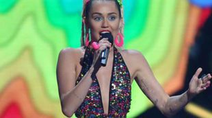 Miley Cyrus insulta a Donald Trump llamándolo 