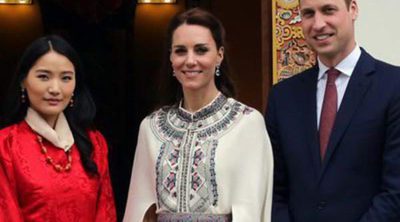 Tiro con arco, encuentro con los jóvenes reyes y una fiesta: el divertido viaje del Príncipe Guillermo y Kate Middleton en Bhutan