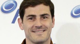 Iker Casillas justifica su boda secreta con Sara Carbonero y confirma que ya tienen nombre para su segundo hijo