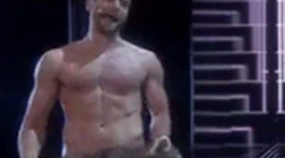 Måns Zelmerlöw presume de musculado torso desnudo en la segunda semifinal de Eurovisión 2016